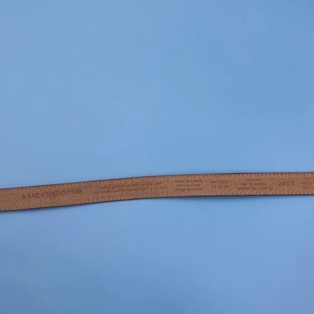 Vtg 90’s Skinny Leather Liz Claiborne Belt